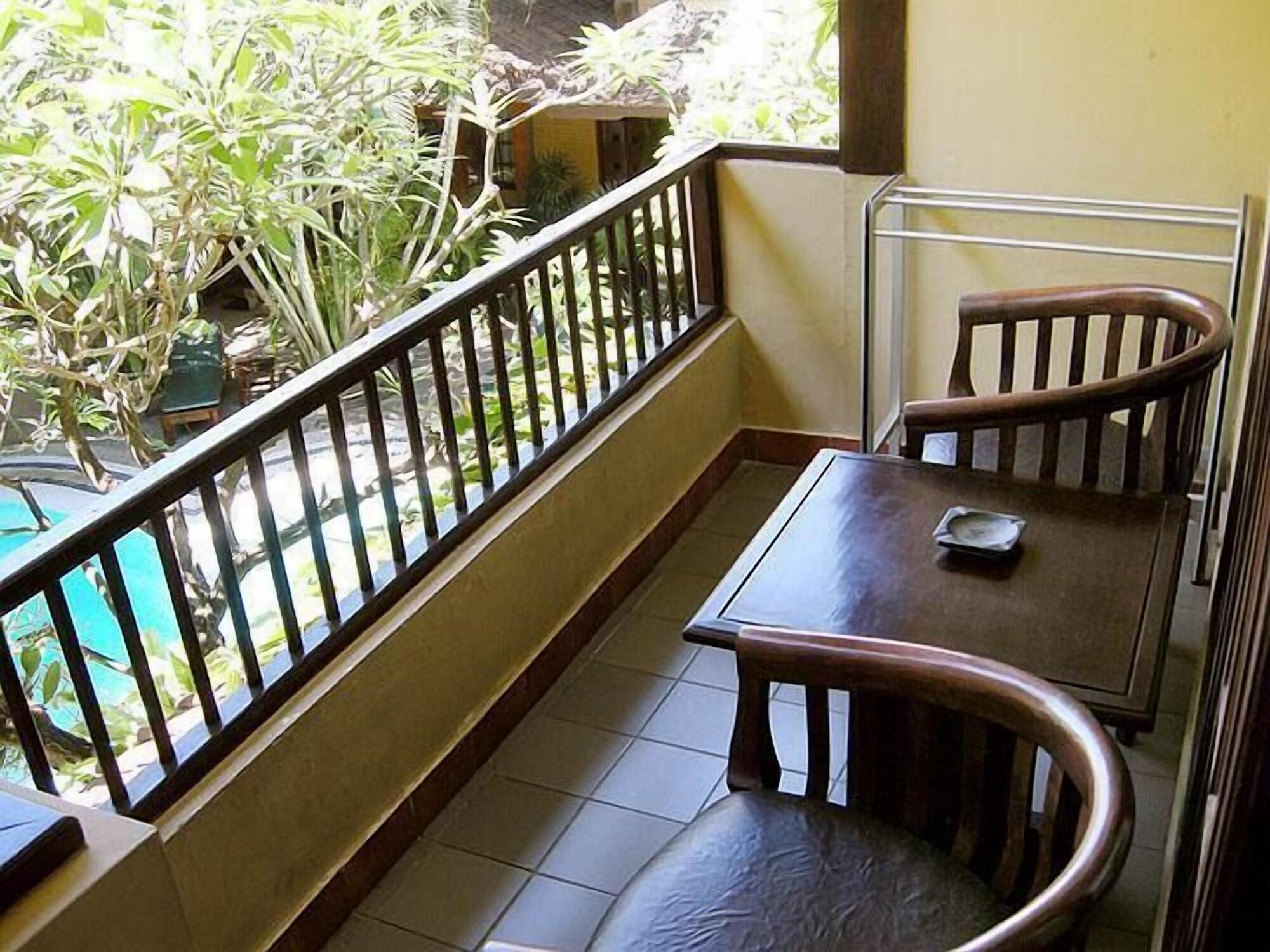 Bali Segara Hotel Kuta  Exterior photo