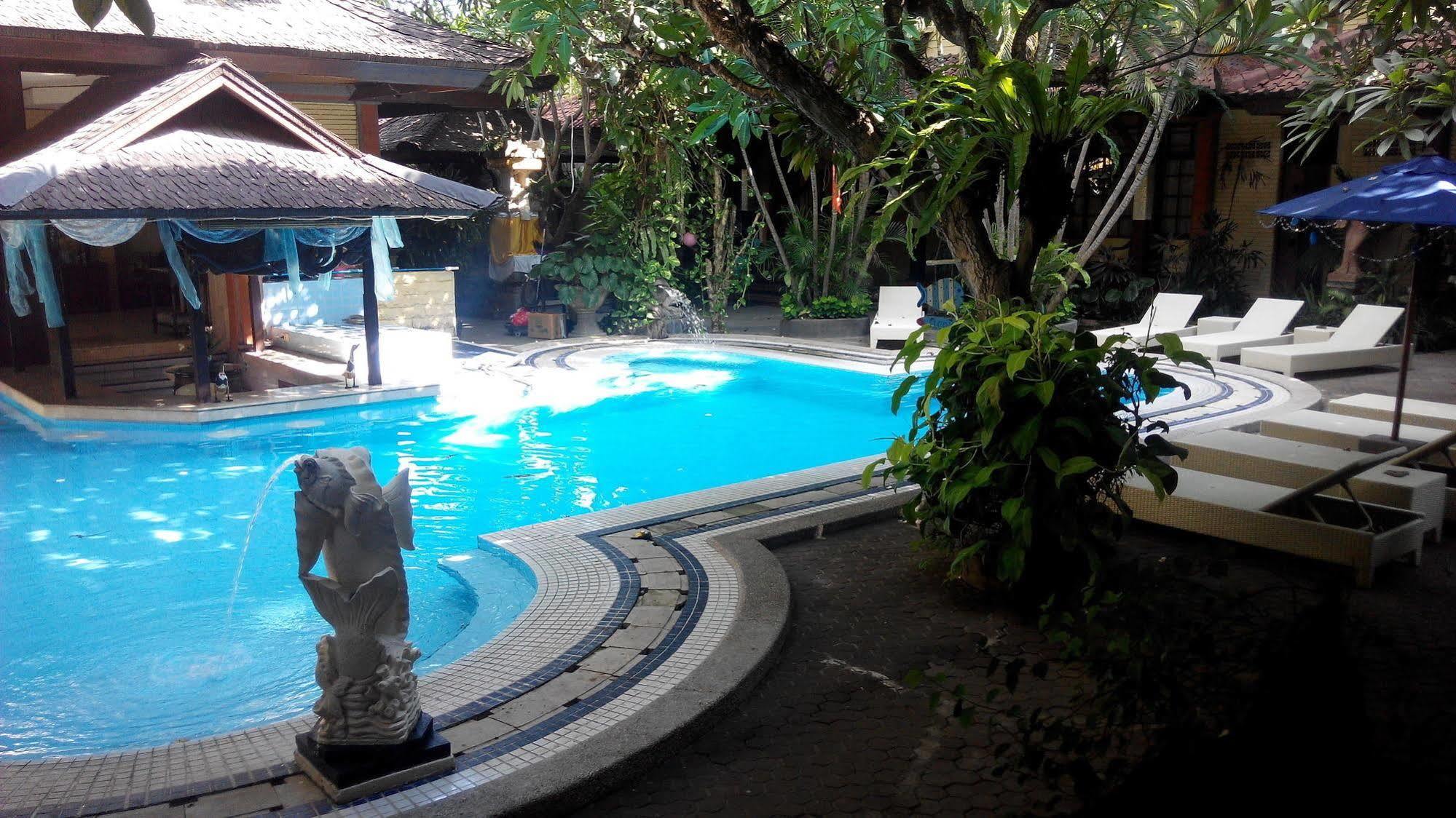 Bali Segara Hotel Kuta  Exterior photo