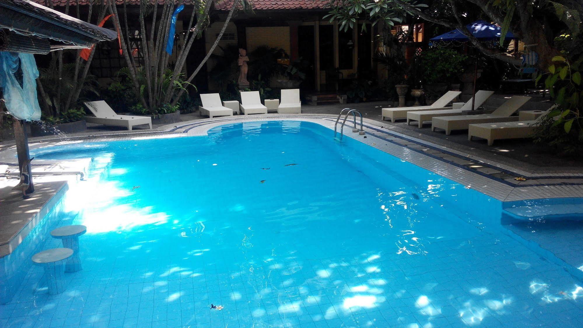 Bali Segara Hotel Kuta  Exterior photo